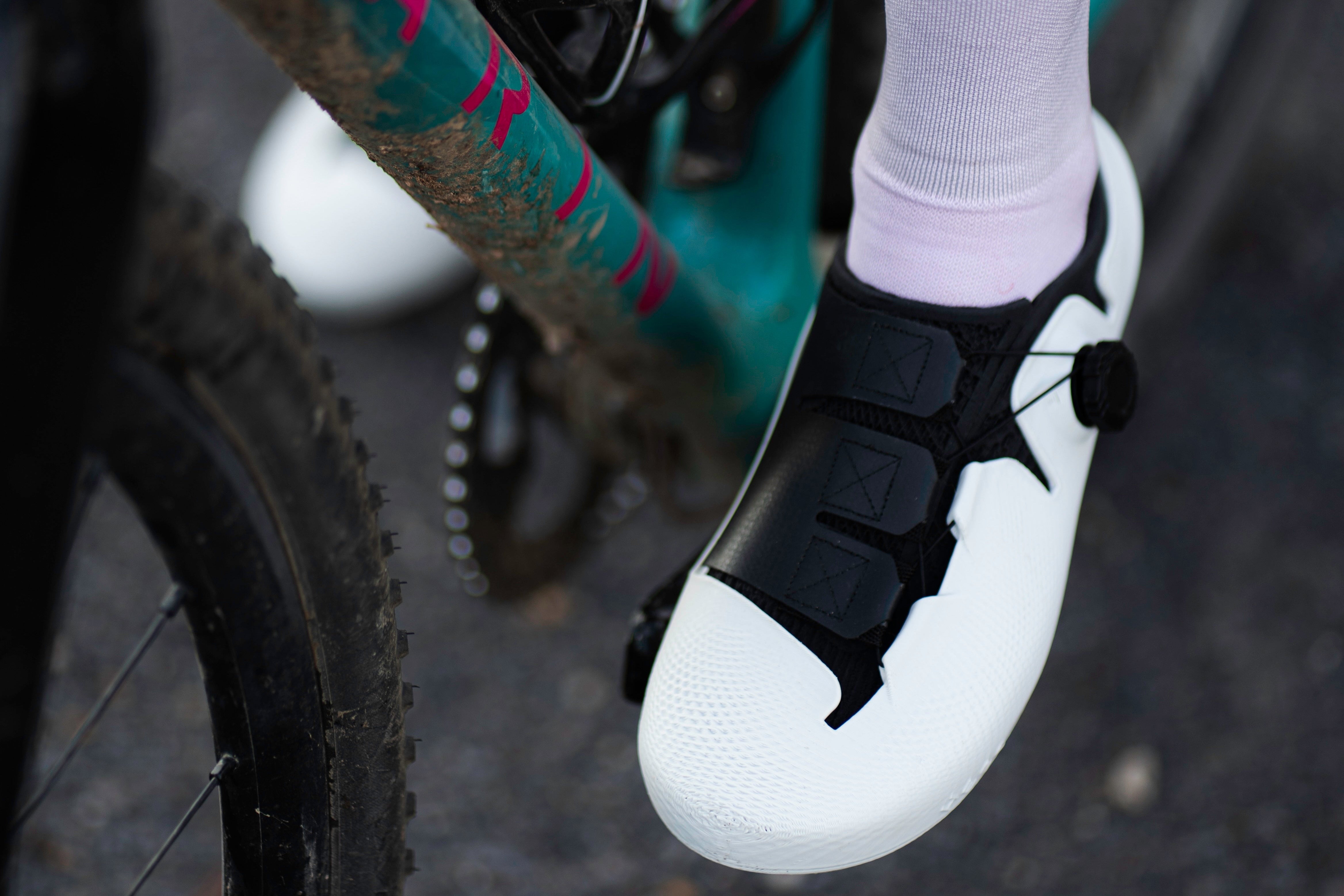 Maßgefertigte Gravelschuhe  (3D-Druck)